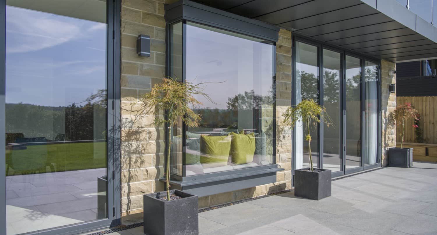oriel windows