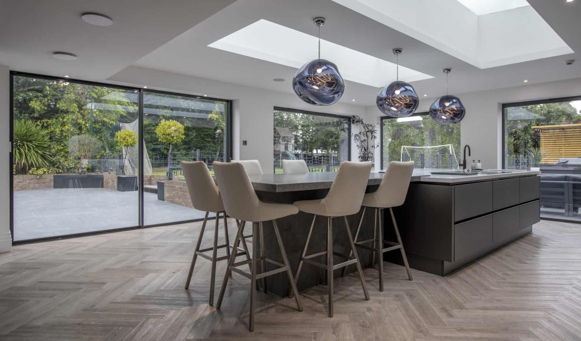 POPULAR KITCHEN WINDOW IDEAS
