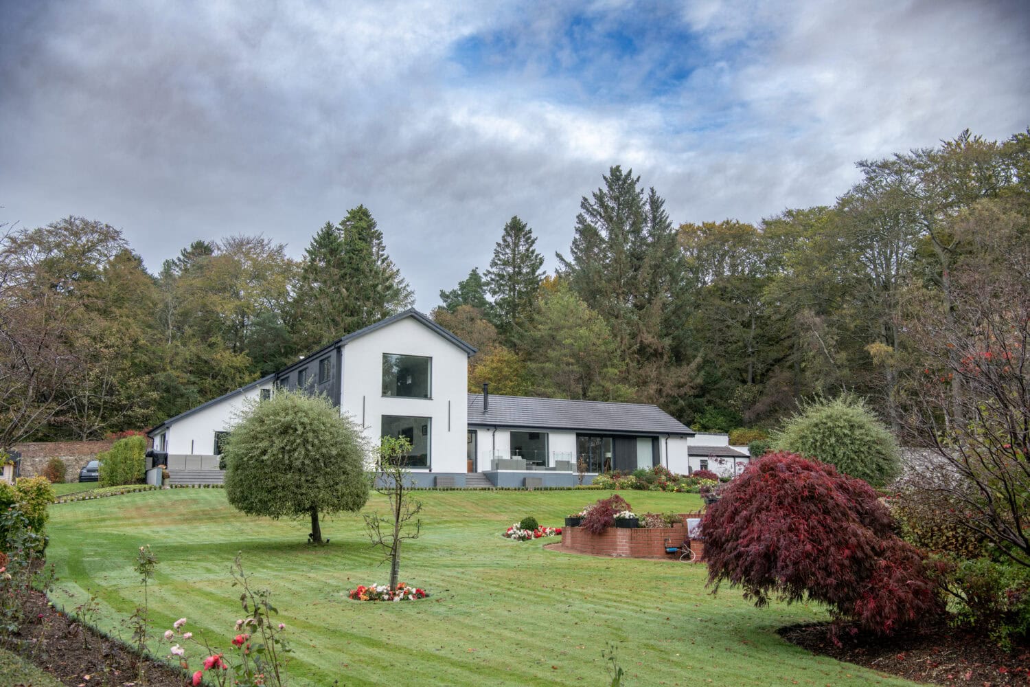 Elegant garden house featuring large bi-folding doors for seamless indoor-outdoor living. Perfect for enhancing natural light and outdoor views in Aberdeen.