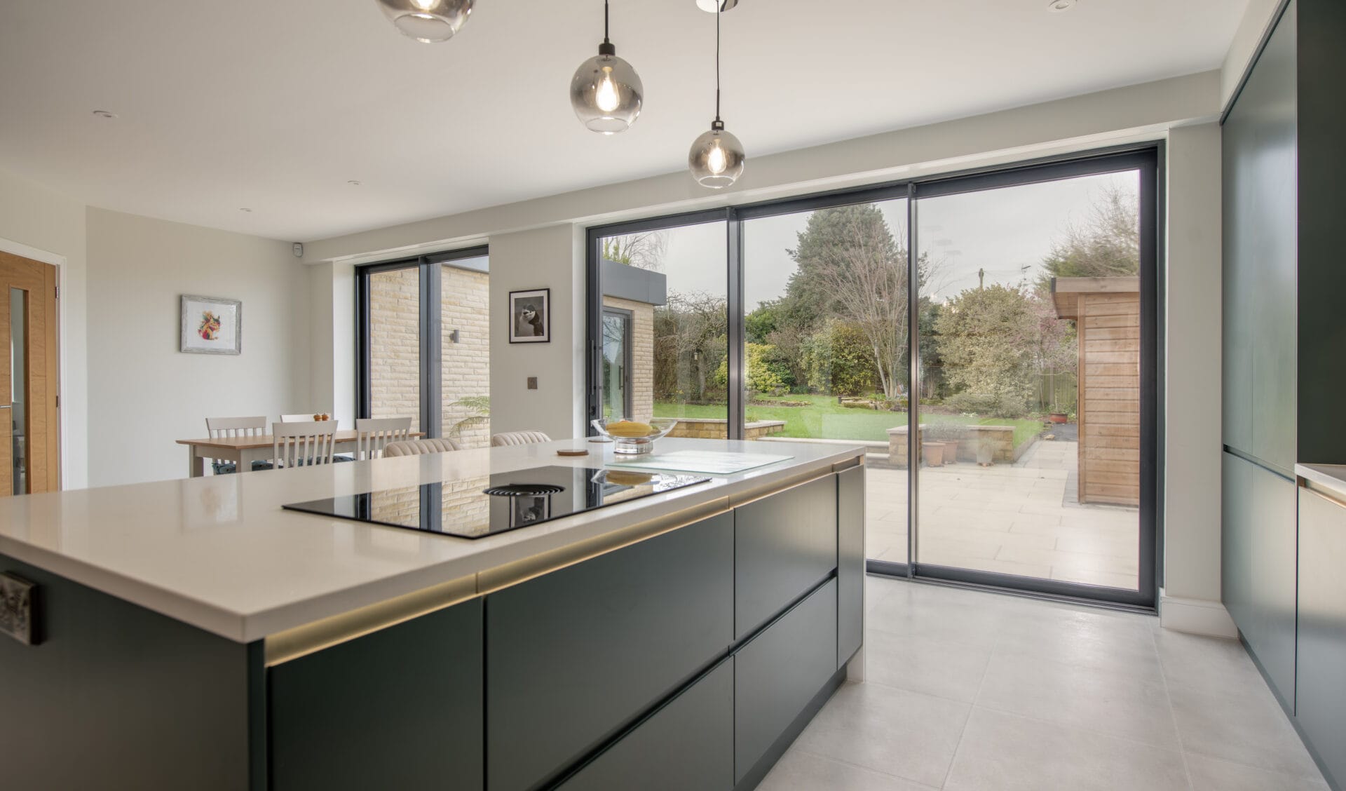 5 Reasons We’re the Best Choice for Trade Aluminium Windows