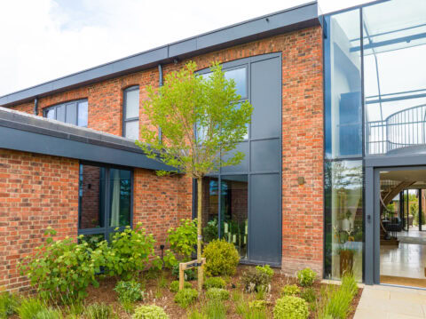 Express Kent Exterior