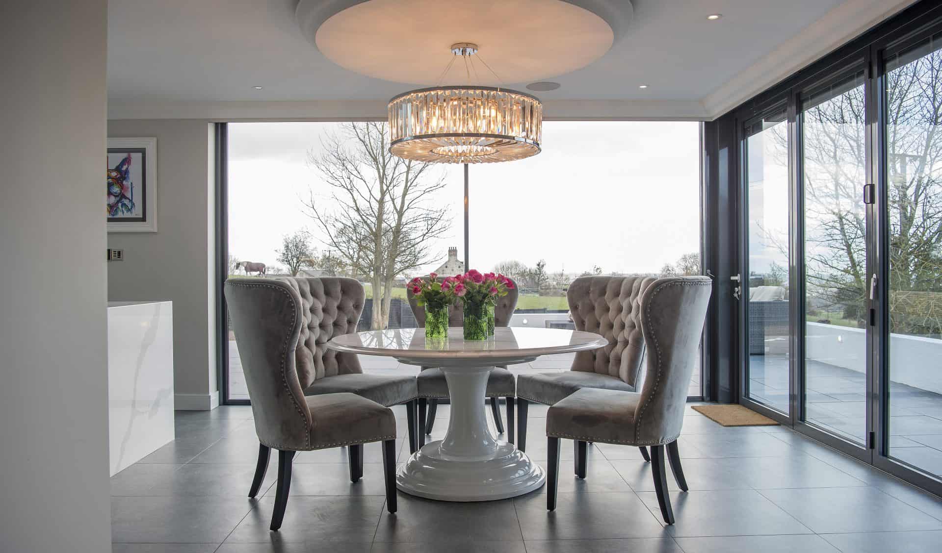 BI-FOLD OR SLIDING DOORS: WHICH IS BETTER?