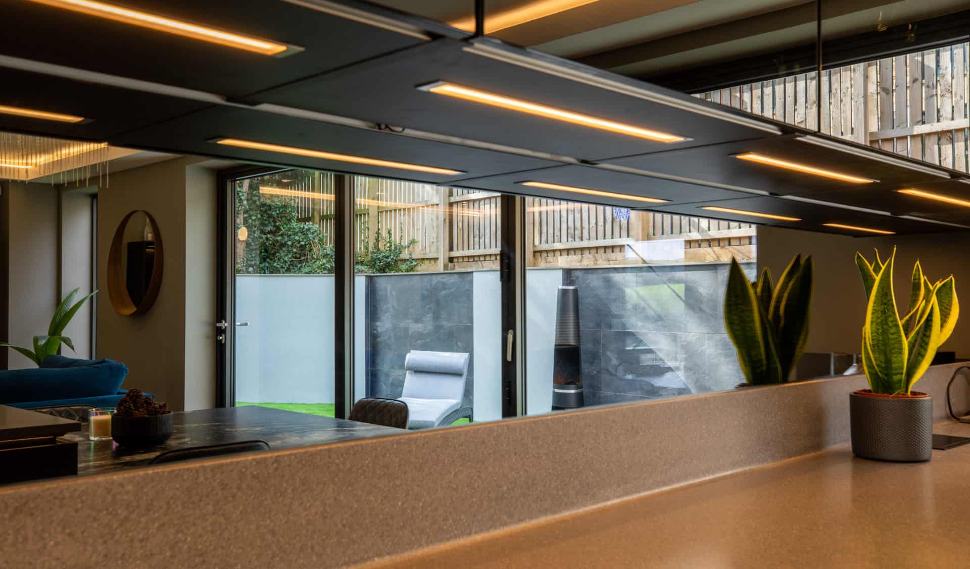 How to clean bi-fold doors