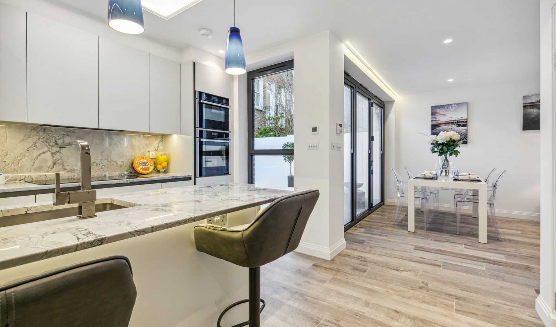 HOW TO PREVENT CONDENSATION ON WINDOWS