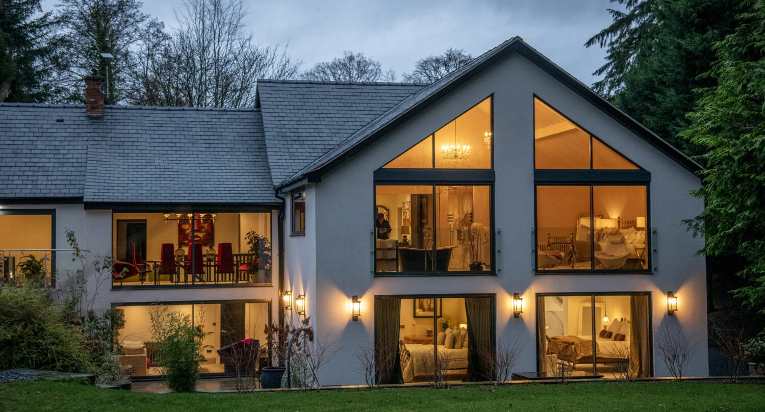 aluminium doors and windows