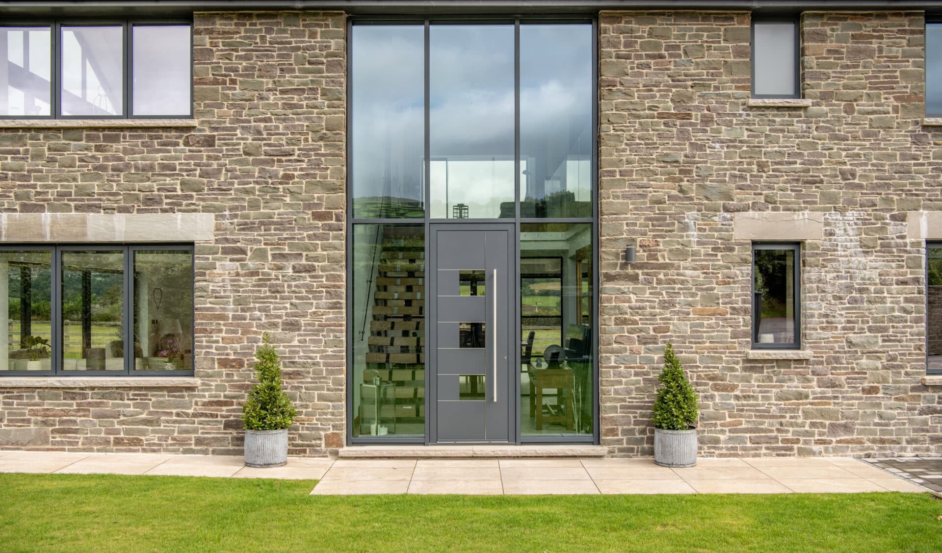 A Buyer’s Guide to Choosing the Most Secure Front Door