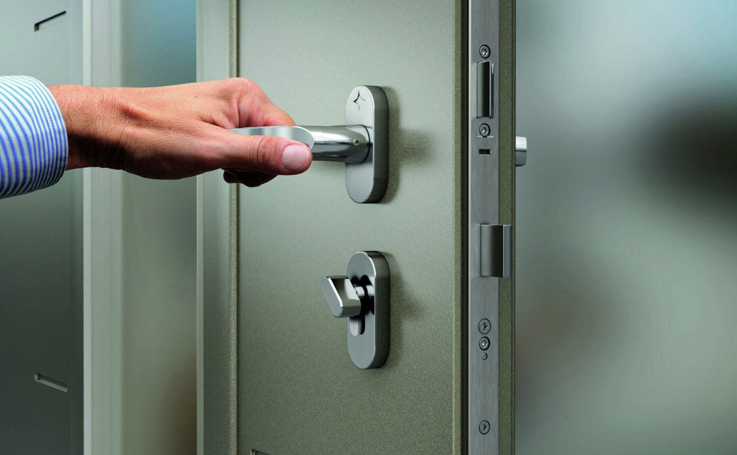 smart signature door