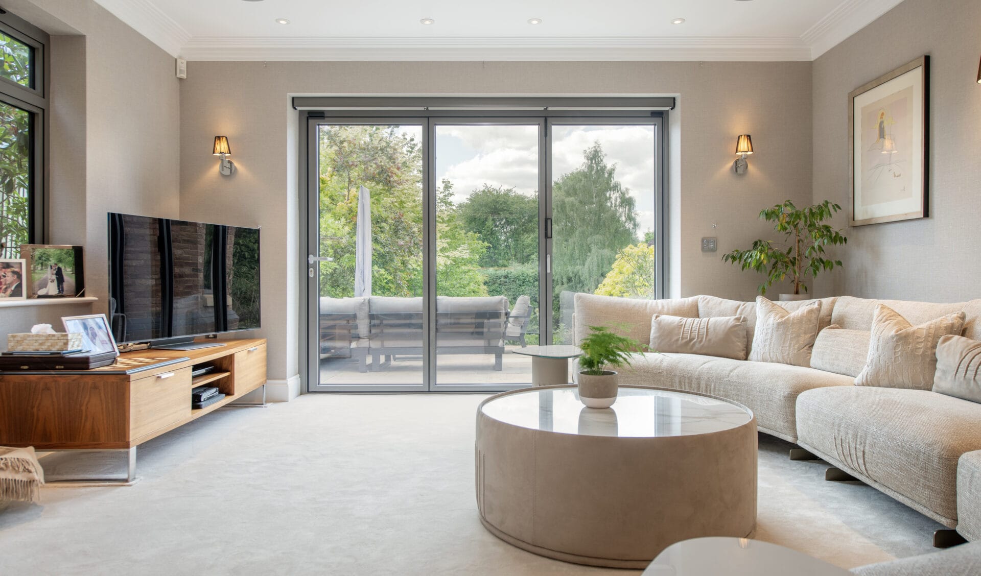 How to Declutter Your Home