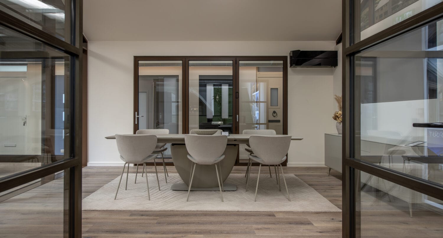 Bi-Folding Doors for Stylish Indoor-Outdoor Living.